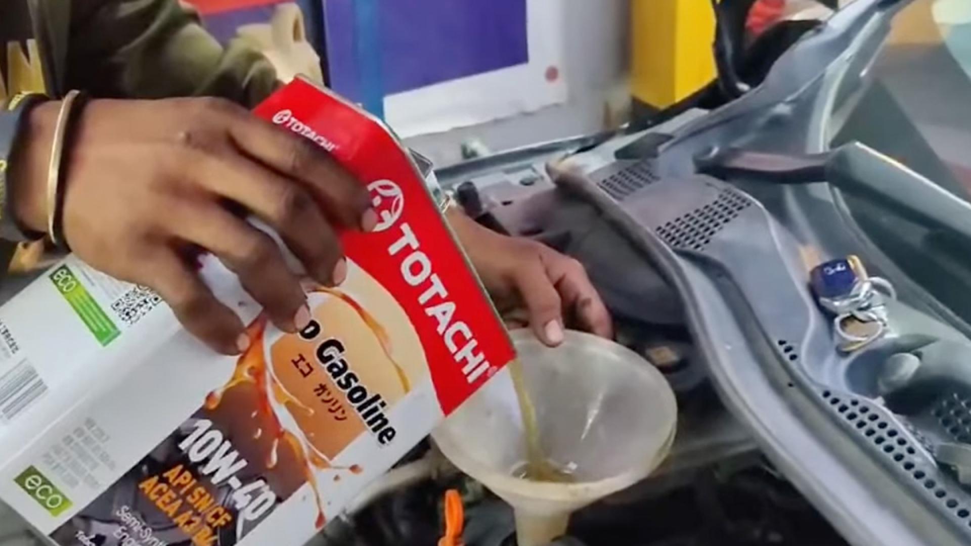 Oil Change Service